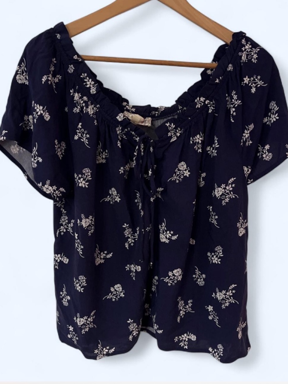 Women’s Navy Floral Peasant Top